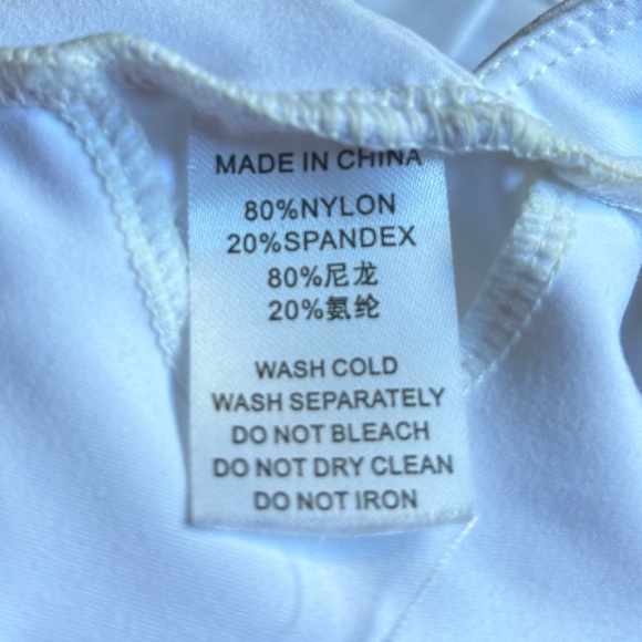 SPORTS BRA CROP TOP CRISS CROSS BACKSTRAPS - Picture 3 of 3